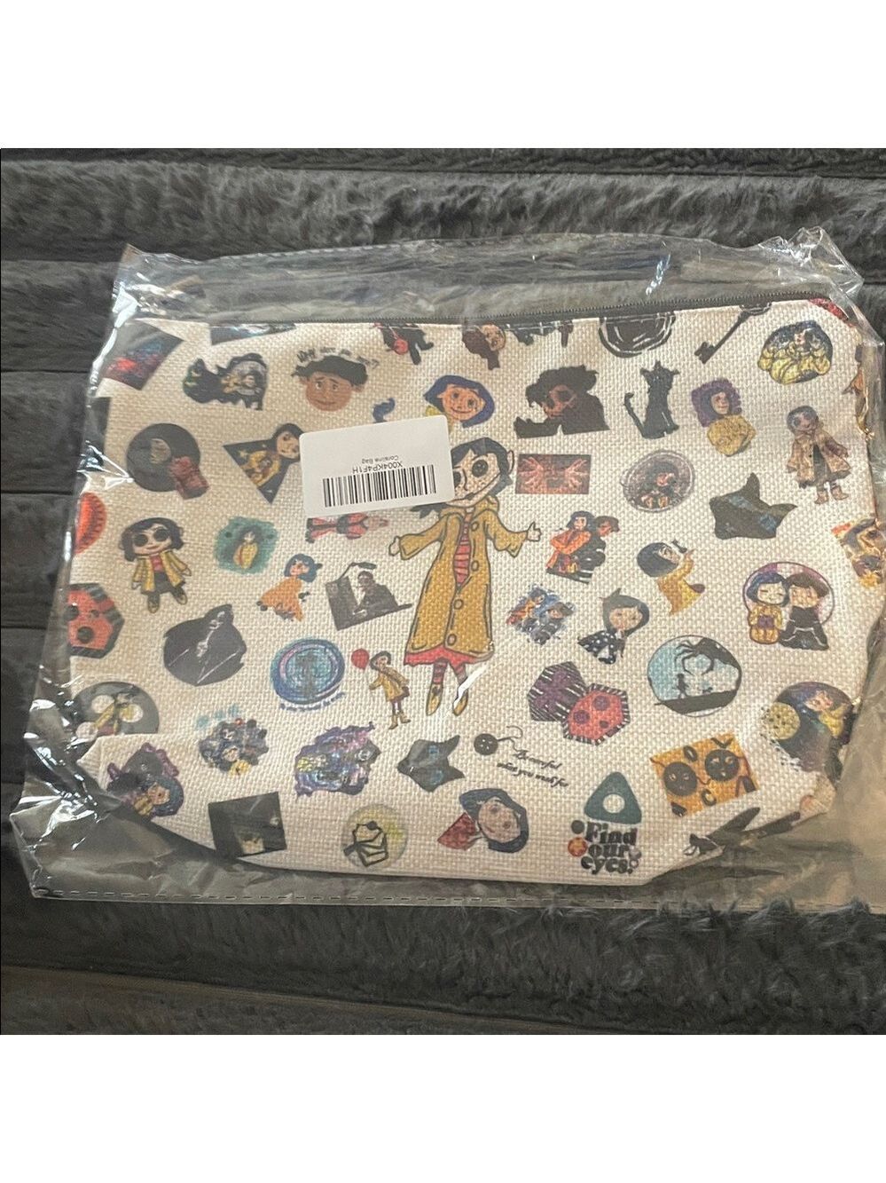 Coraline Large Makeup Accessory Bag - Picture 2 of 2